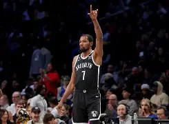 上海久事篮球队