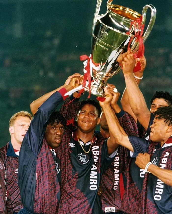 电竞盘口-阿贾克斯比赛集锦